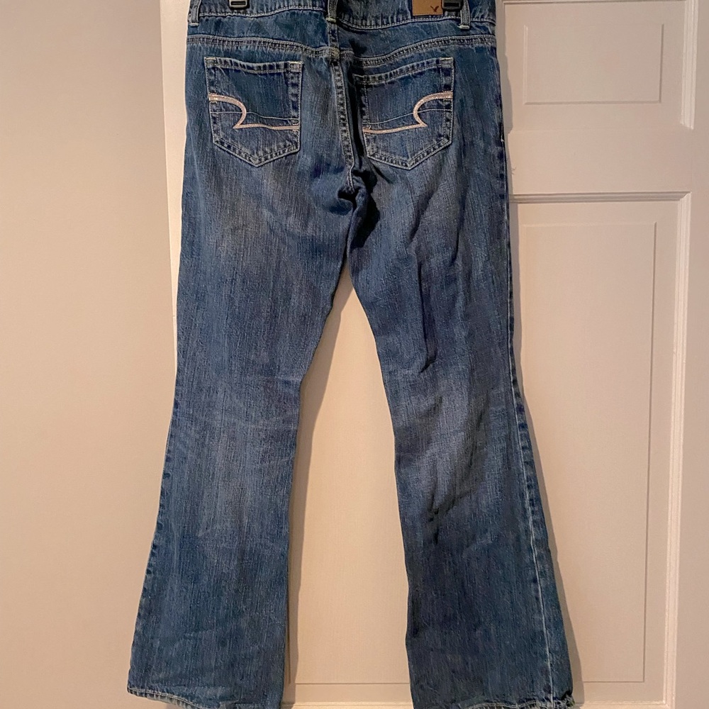 American Eagle Distressed Bootcut Jeans size 8